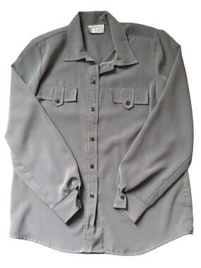 RIO Classic Button-Down Shirt in Light Gray